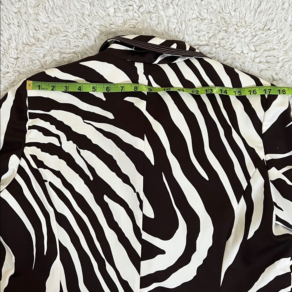 Peter Nygard Zebra Print Jacket Size 16 Short Sleeve Designer - Picture 11 of 12